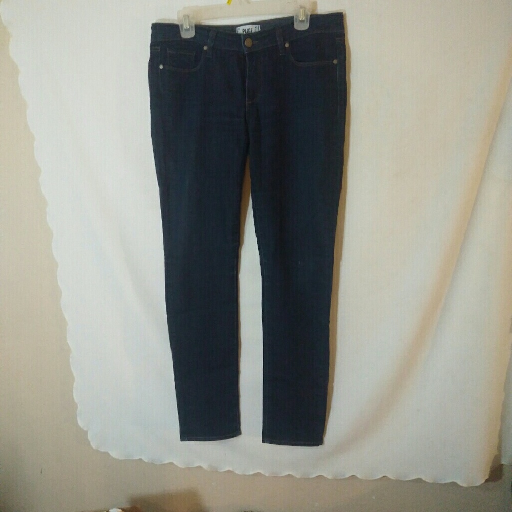 Paige size 31 skyline skinny dark wash jeans